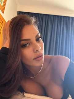 Alana escort in Hong Kong