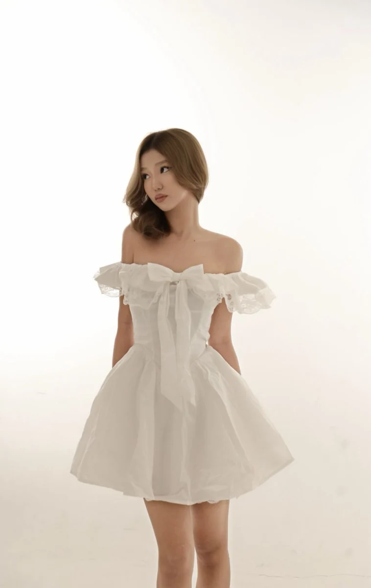 艾米丽 香港的应召女郎